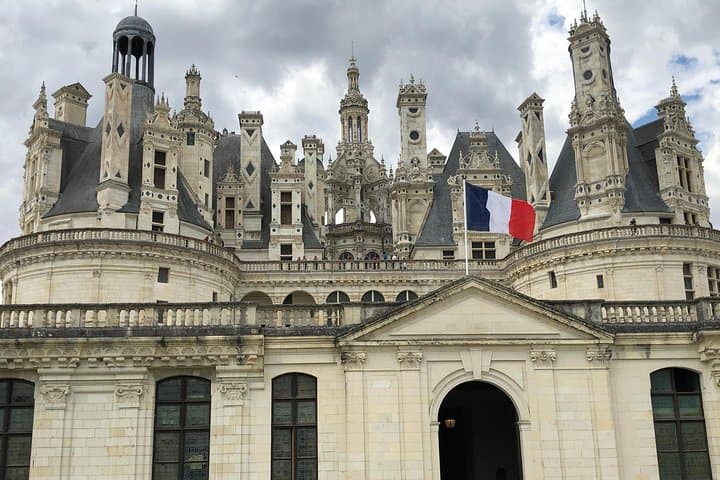 Loire Valley Castles Day Trip: Chambord, Cheverny & Chenonceau from Paris
