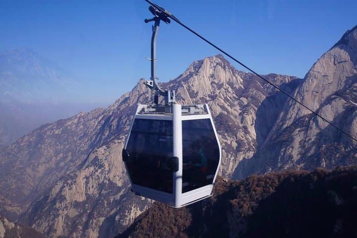 Conquer Mt Huashan: Private Full-Day Tour with Cable Car and Plank Trail photo 2