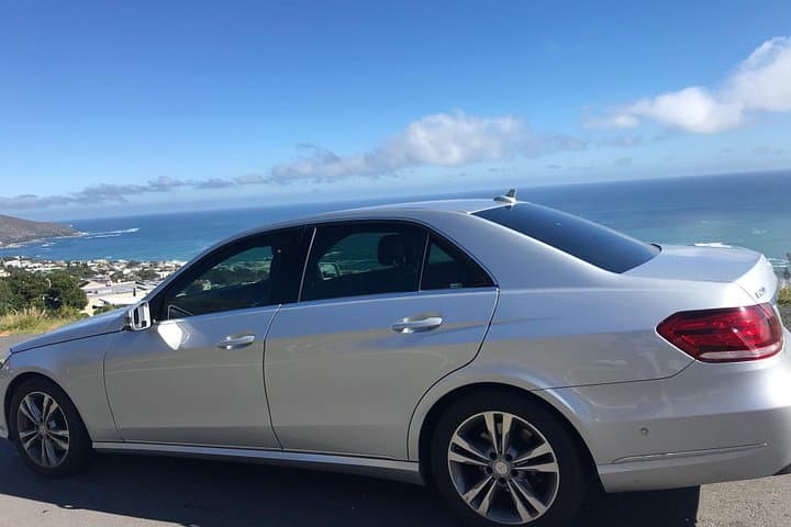 Cape Town Cruise Transfers — Private Airport & Harbor Transfers to V&A Waterfront photo 3