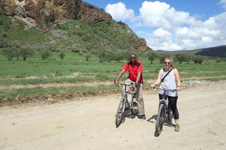 2-Day Hell's Gate & Lake Nakuru Safari from Nairobi — Biking, Boat Ride & Game Drives