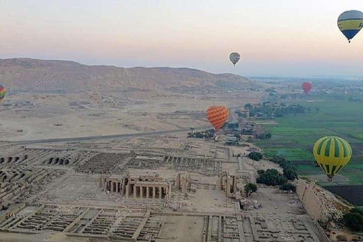Private Sunrise Hot-Air Balloon Ride Over Luxor’s West Bank photo 2