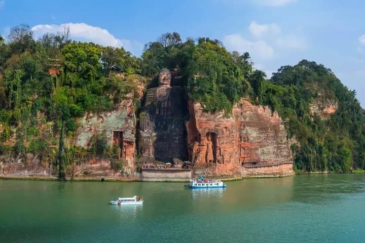 Explore Leshan Giant Buddha & Muchuan Bamboo Sea: 2-Day Private Tour from Chengdu photo 2