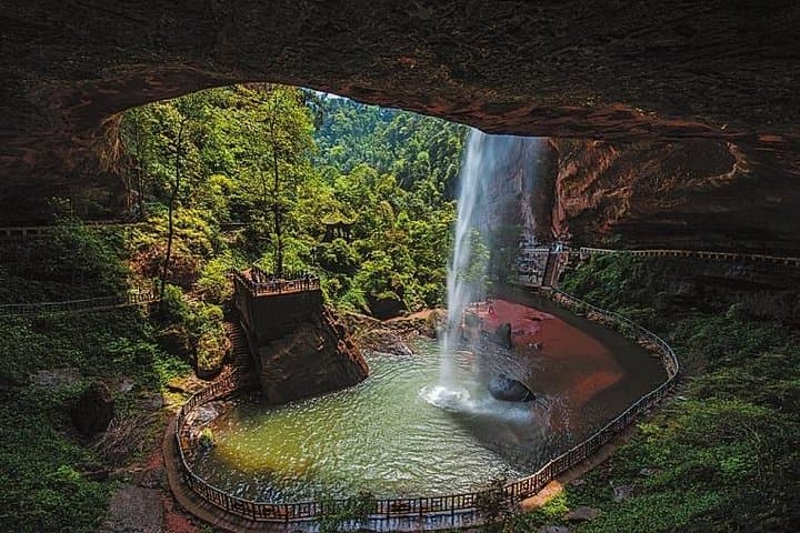 Explore Leshan Giant Buddha & Muchuan Bamboo Sea: 2-Day Private Tour from Chengdu photo 3