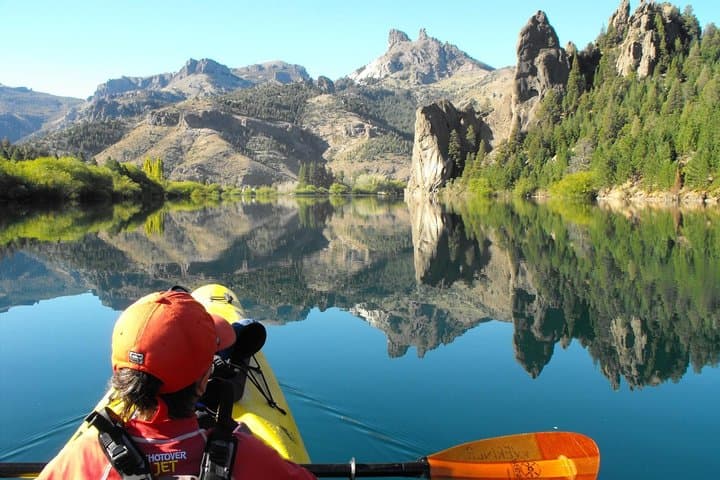 Kayaking Lake Gutiérrez: Half-Day Crossings from Bariloche photo 2