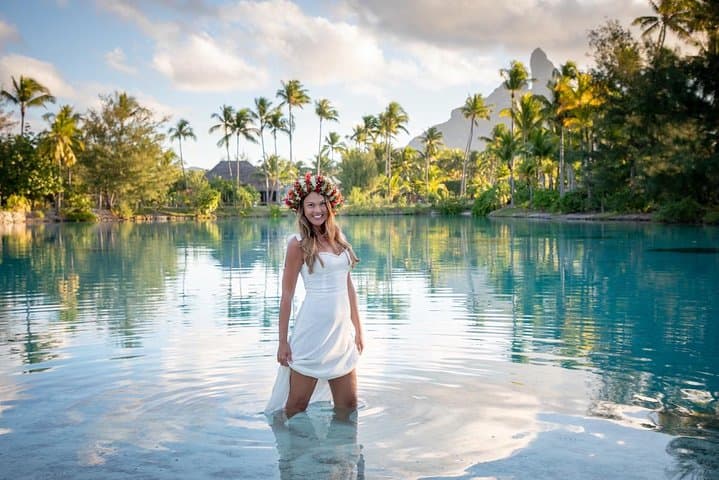 St. Regis Bora Bora Couples Photo Shoot: Romantic Resort Portrait Session