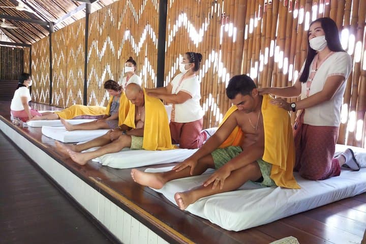 Sai Yok Noi Hot Springs Spa & Thai Massage on the Kwai River photo 2