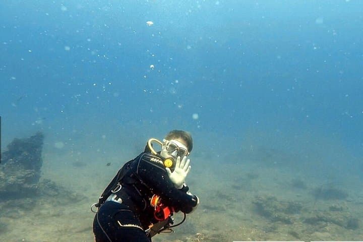 Speed Boat to Cham Islands: Snorkel Bai Xep & Cham Island Village Day Trip photo 3
