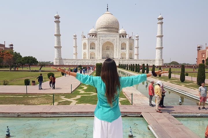 Jaipur to Agra Day Tour: Taj Mahal, Agra Fort & Fatehpur Sikri in One Day photo 4