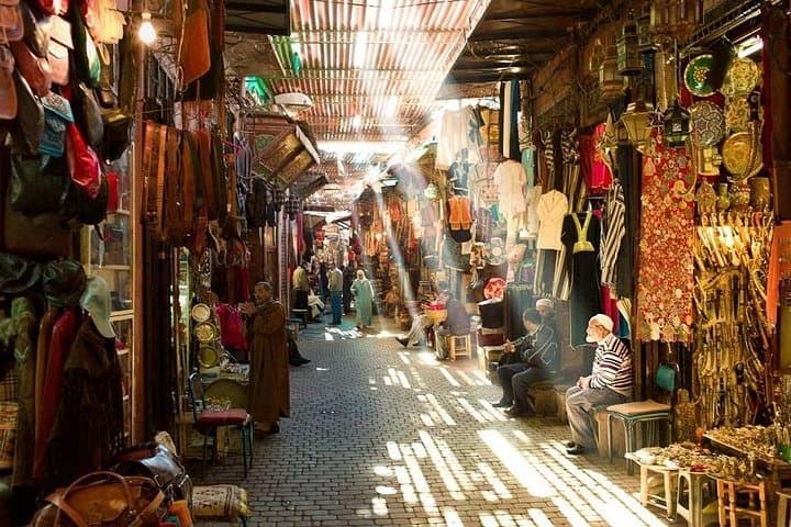 Exploring the Marrakech Souks: Guided Walking Tour of the Medina