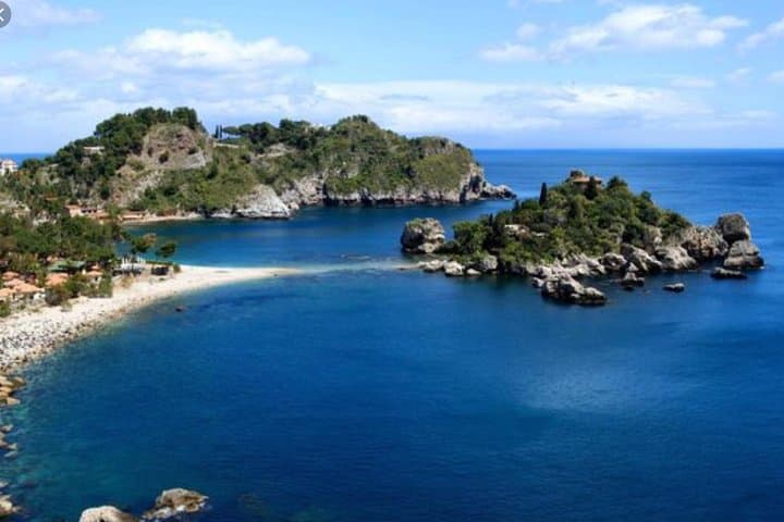 Snorkel Sicily’s East Coast: Guided Taormina & Giardini Naxos Snorkeling Experience photo 5