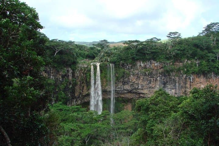 Southwest Mauritius Private Day Tour: Chamarel, Black River Gorges & Grand Bassin photo 2