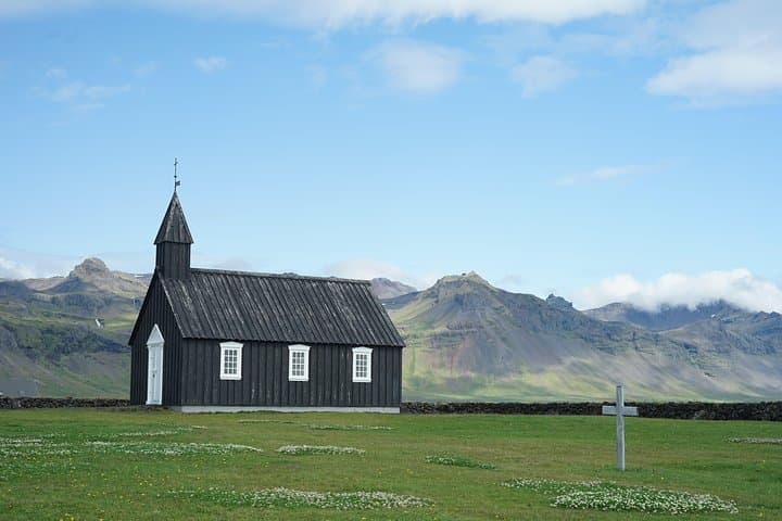 Snaefellsnes Day Tour: Lava Tubes, Basalt Cliffs & Kirkjufell Views photo 3
