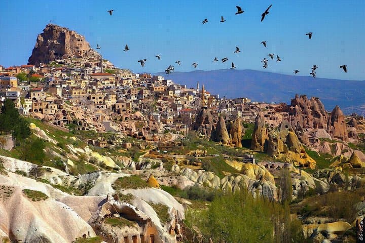 2-Day Cappadocia Tour from Istanbul: Hot Air Balloons, Underground Cities and Cave Hotels photo 2