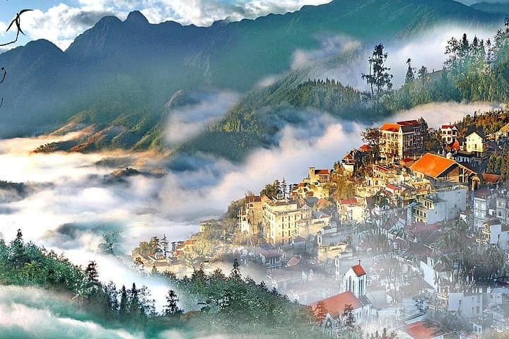 4-Day Vietnam Package: Sapa Hill-Tribe Treks & 2-Day Ha Long Bay Cruise photo 2