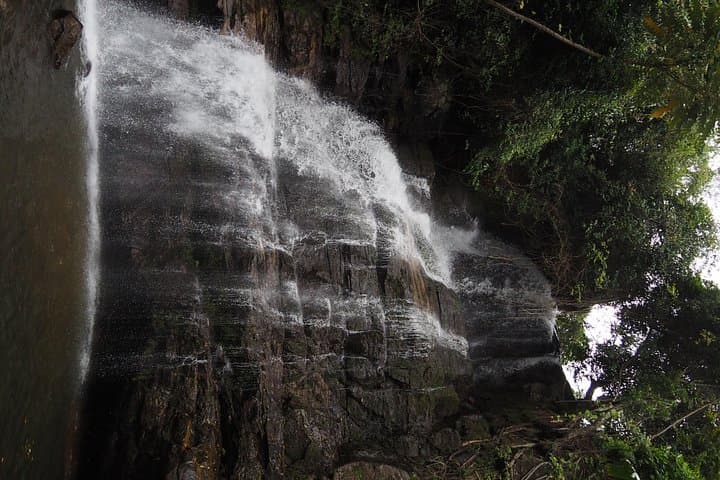 Day Trip to Choma Waterfalls from Morogoro — Hiking, Luguru Crafts & Swimming photo 3