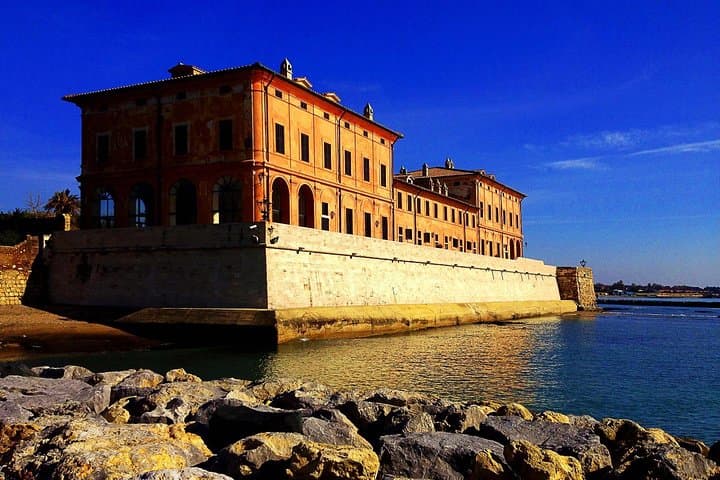 Private Full-Day Yacht Cruise from Rome Along the Tyrrhenian Coast photo 4