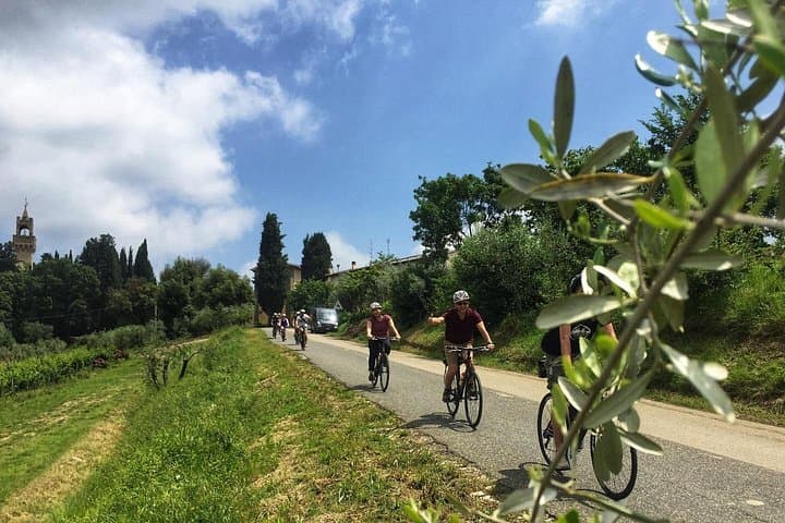 Sunset on Two Wheels: Private Tuscany Bike Tour Through Vineyards and Olive Groves photo 1