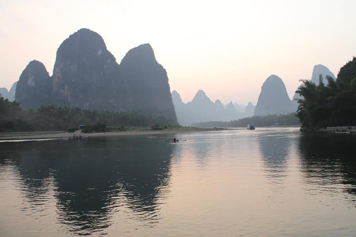 Guilin to Chengdu 5-Day Private Tour: Li River, Longji Terraces & Chengdu Pandas photo 6