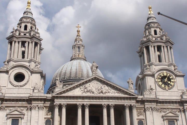 Private Half-Day London Tour: Horse Guards Parade to Westminster Highlights photo 4