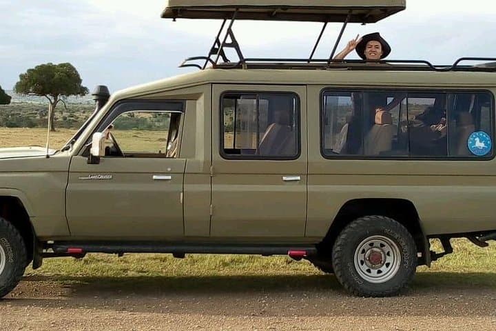 5-Day Maasai Mara & Lake Nakuru Safari: Big Five Game Drives and Rift Valley Views photo 4