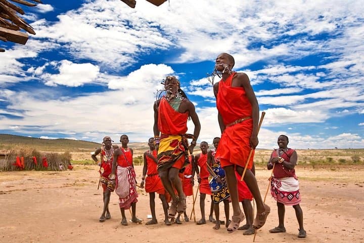 5-Day Maasai Mara & Lake Nakuru Safari: Big Five Game Drives and Rift Valley Views