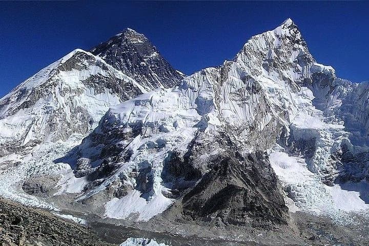 Everest Base Camp Trek: 14-Day High-Altitude Journey to Gorakshep and Kala Patthar