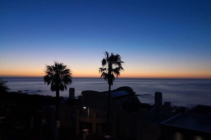 Cape Town Evening Tour: Sunset Views from Lion's Head, Blouberg & Camps Bay photo 4