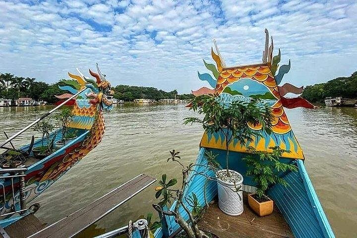 Hue Full-Day Cultural Tour: Imperial Citadel, Perfume River Boat & Royal Tombs photo 2
