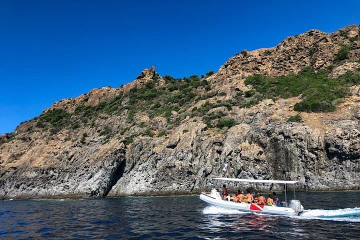 Capo Marrargiu Snorkeling Excursion from Bosa: Sea Caves, Volcanic Cliffs & Griffon Vultures photo 6