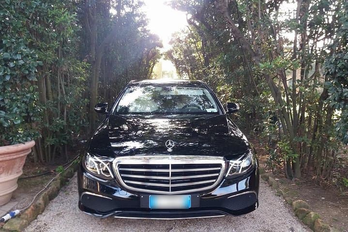 Full-Day Private Driver: Sorrento and Amalfi Coast Highlights