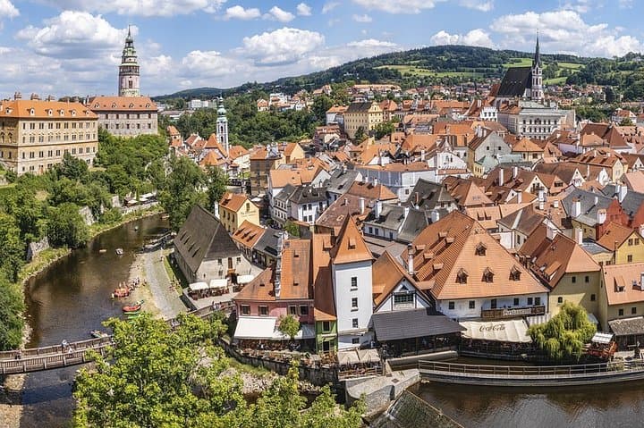 Prague to Hallstatt: Private Luxury Transfer Through Cesky Krumlov photo 2