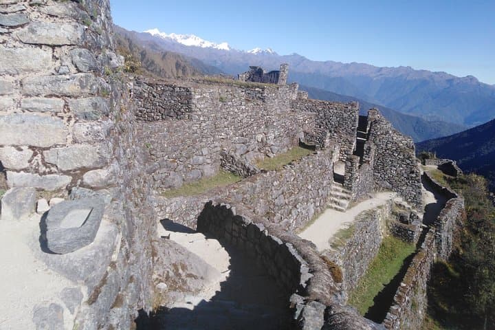Classic Inca Trail to Machu Picchu: 4-Day Trek Guide photo 5