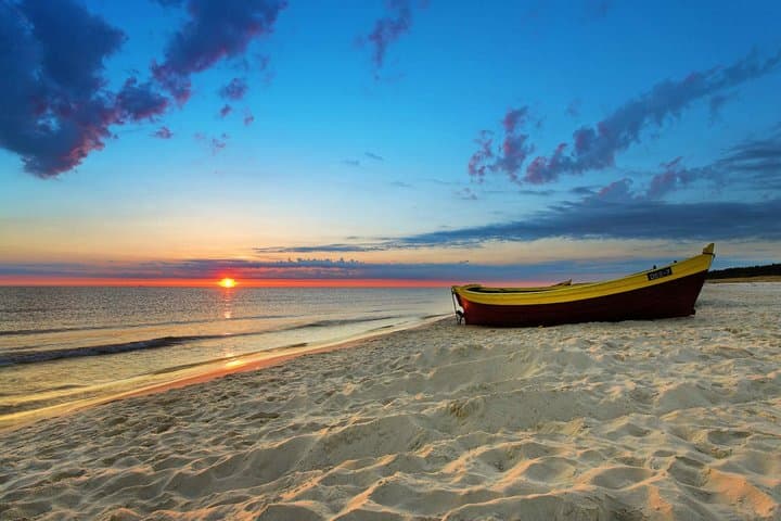 Arugam Bay Beach Escape: 3-Day Surf, Wildlife & East Coast Culture photo 4