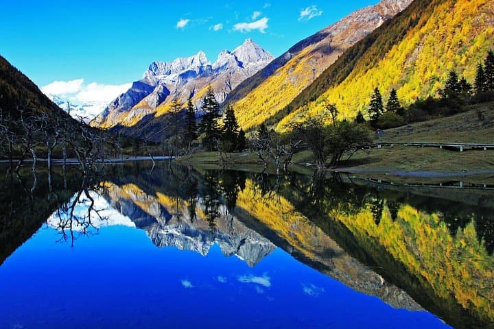 Mount Siguniang 2-Day Private Tour: Shuangqiaogou & Maobiliang Panorama