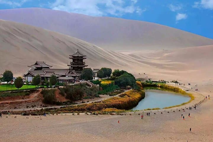 Silk Road Highlights: 4-Day Private Xi'an and Dunhuang Discovery from Guangzhou