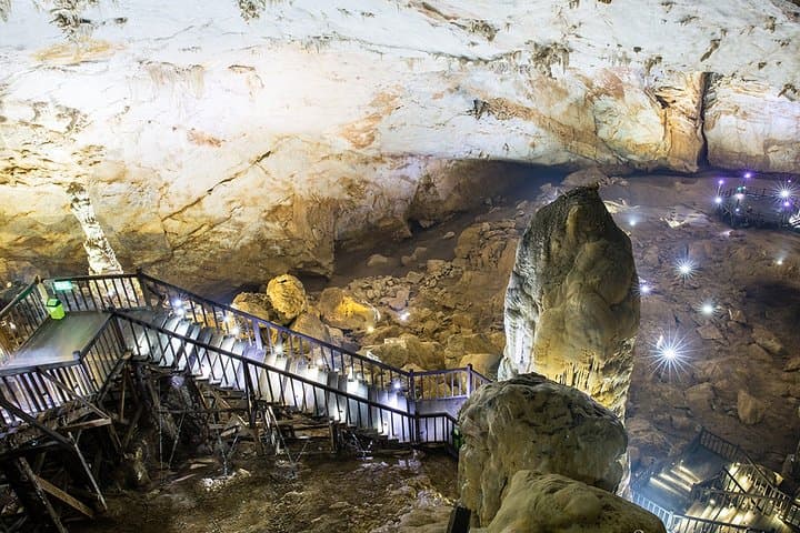Paradise Cave and Dark Cave Zipline: Full-Day Dong Hoi Adventure photo 2