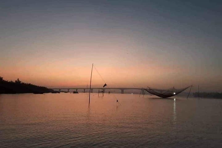 Hoi An Ancient Town Walking Tour and Thu Bon River Sunset Boat Cruise photo 6