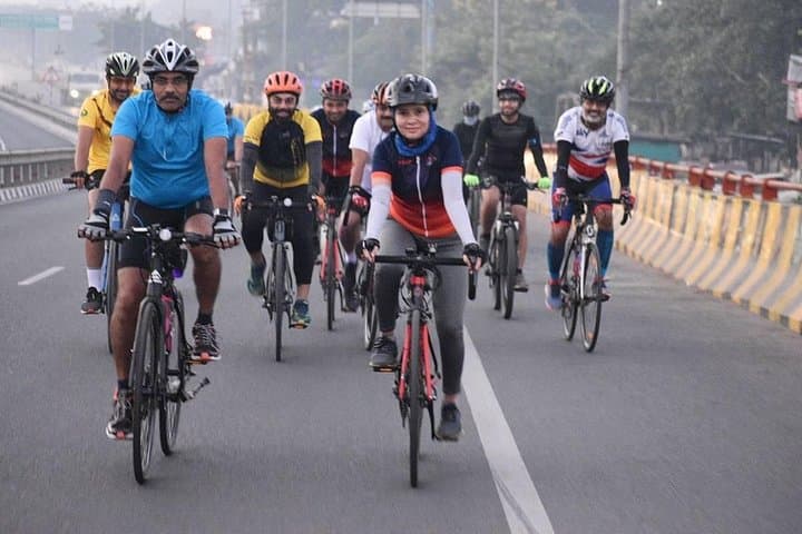 Imperial Delhi by Bicycle: Morning Ride Through Connaught Place & Old City Gates photo 4