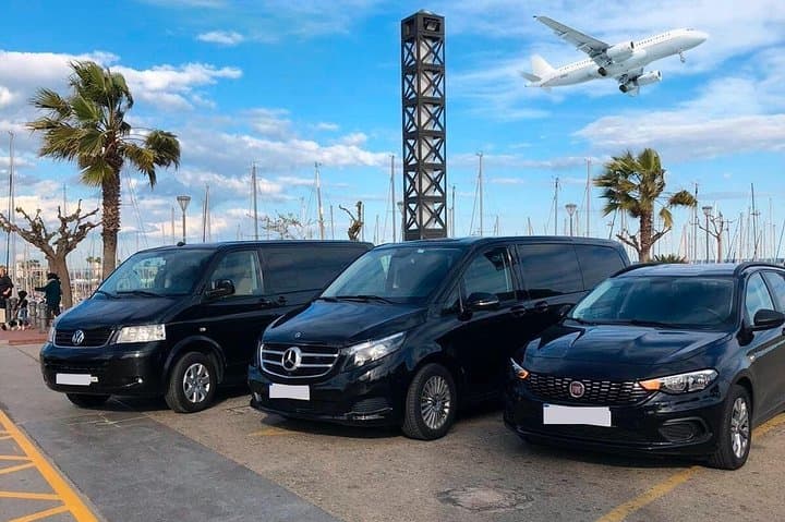 Southampton Port to Luton Airport Private Departure Transfer: Door-to-Door Comfort photo 1