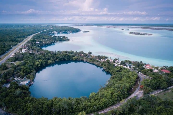 Bacalar Kayak Adventure: Cenote Azul & Laguna de los 7 Colores Day Trip photo 4