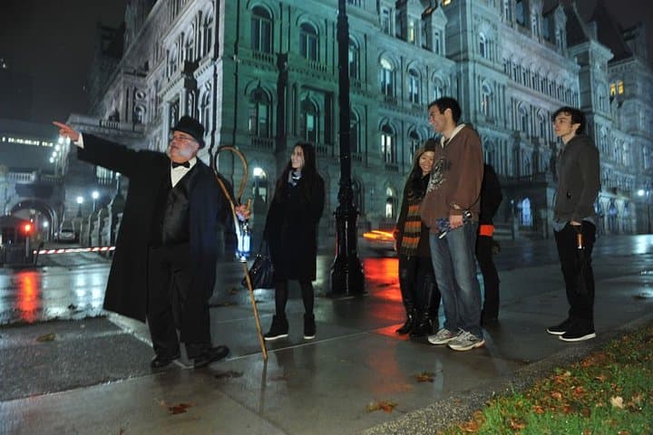 Haunted Capitol Hill Night Walking Tour: Ghosts, Presidents & the Demon Cat