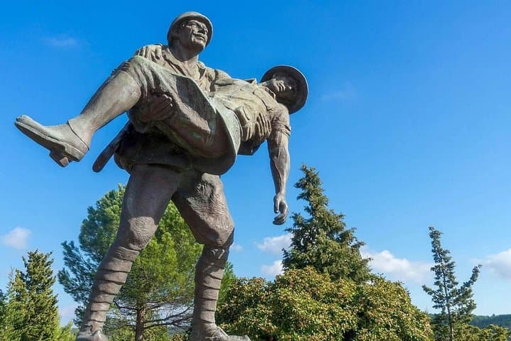 Gallipoli Peninsula Day Tour from Istanbul: ANZAC Cove, Lone Pine & WWI Battlefields photo 1