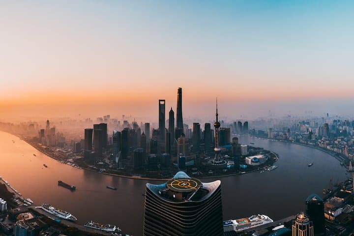 Private Shanghai Layover Tour: Jade Buddha, Silk Museum & Sunset at Oriental Pearl Tower photo 5
