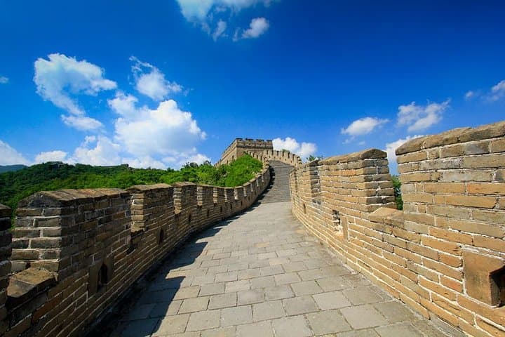 Mutianyu Great Wall & Beihai Park: Full-Day Private Private Tour from Beijing photo 3