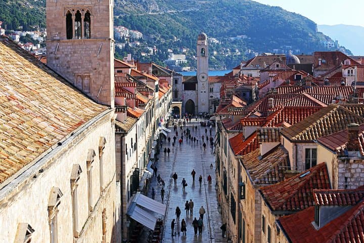 Classical Dubrovnik Private Walking Tour: Old City Walls & Historic Highlights