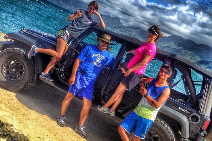 Oahu Circle-Island Jeep Tour: 8-Hour Waikiki to North Shore Highlights