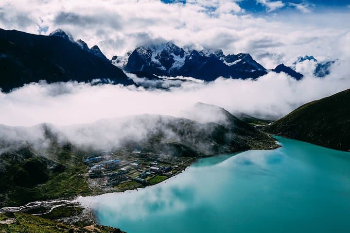 Gokyo & Everest Photography Trek: Gokyo Ri, Cho La Pass & Kala Patthar photo 3
