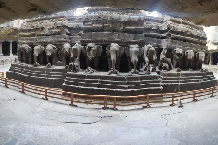 7-Day Maharashtra Heritage Tour: Ajanta and Ellora Caves, Lonavala & Nashik photo 2