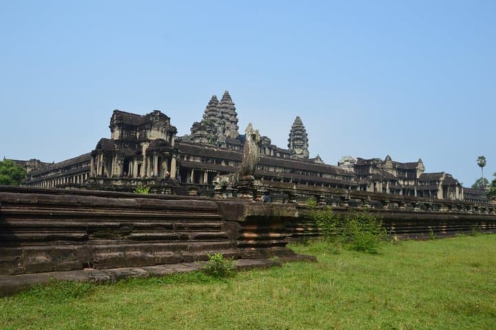 3-Day Angkor Temples and Siem Reap Culture Tour photo 4