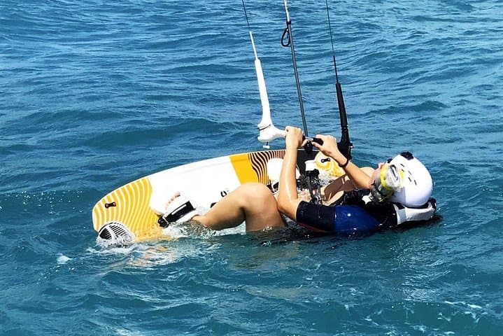 Private Kitesurfing Lesson in Sint Maarten — Learn to Ride with a Personal Coach photo 2